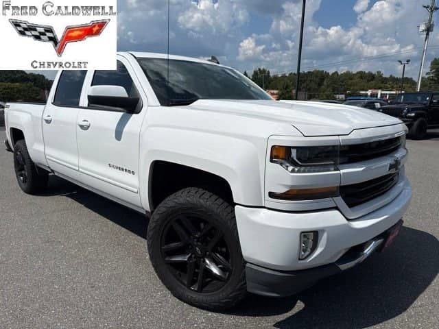 2016 Chevrolet Silverado 1500 LT — photo 1 of 7