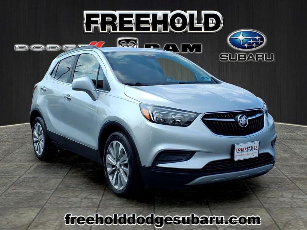 2020 Buick Encore Preferred — photo 1 of 20