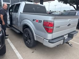 Extra Photo
