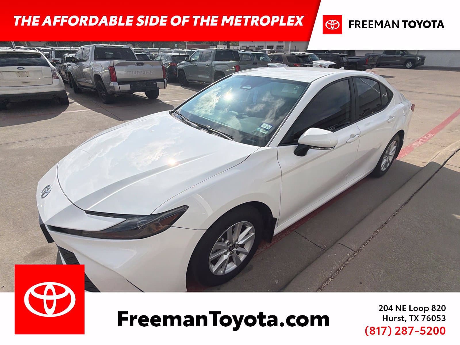 2025 Toyota Camry LE — photo 1 of 8