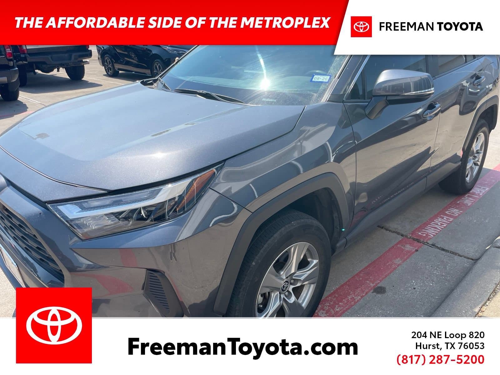2023 Toyota RAV4 XLE — photo 1 of 7