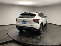 Extra Photo