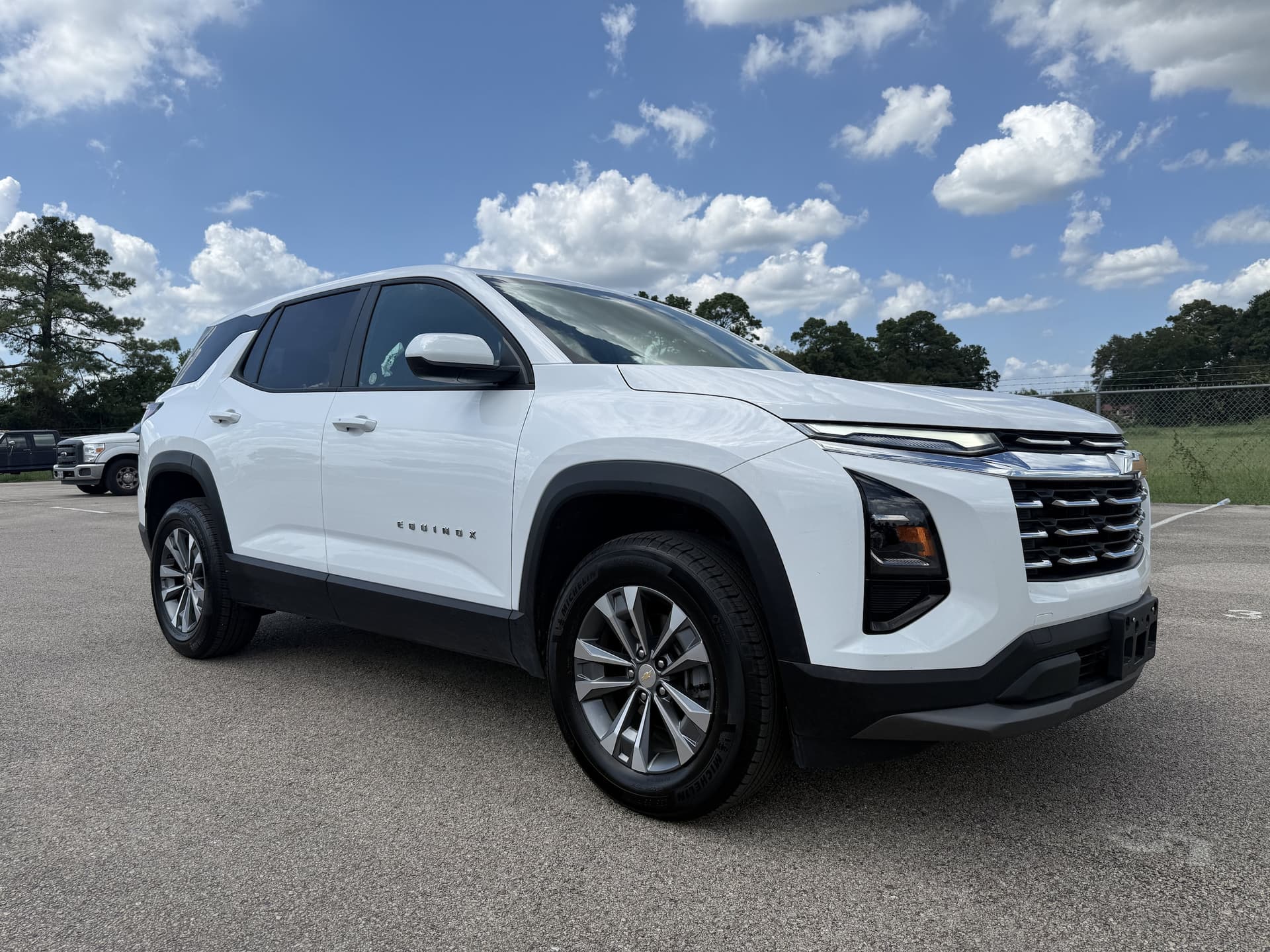 2026 Chevrolet Equinox AWD LT — photo 1 of 5