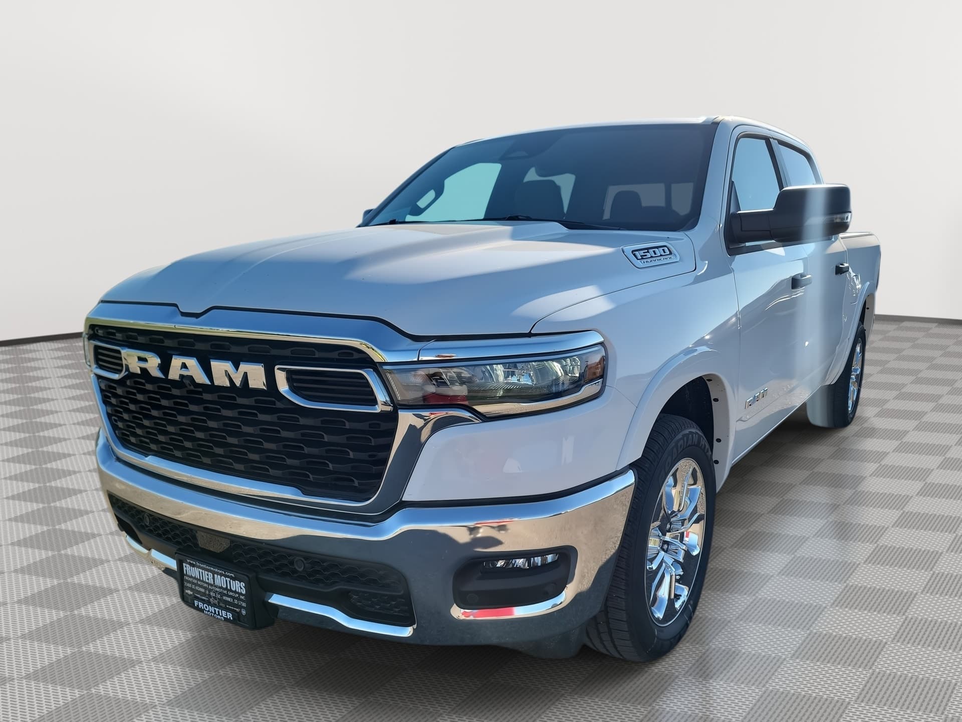 2026 RAM 1500 BIG HORN CREW CAB 4X4 5'7 BOX — photo 1 of 33