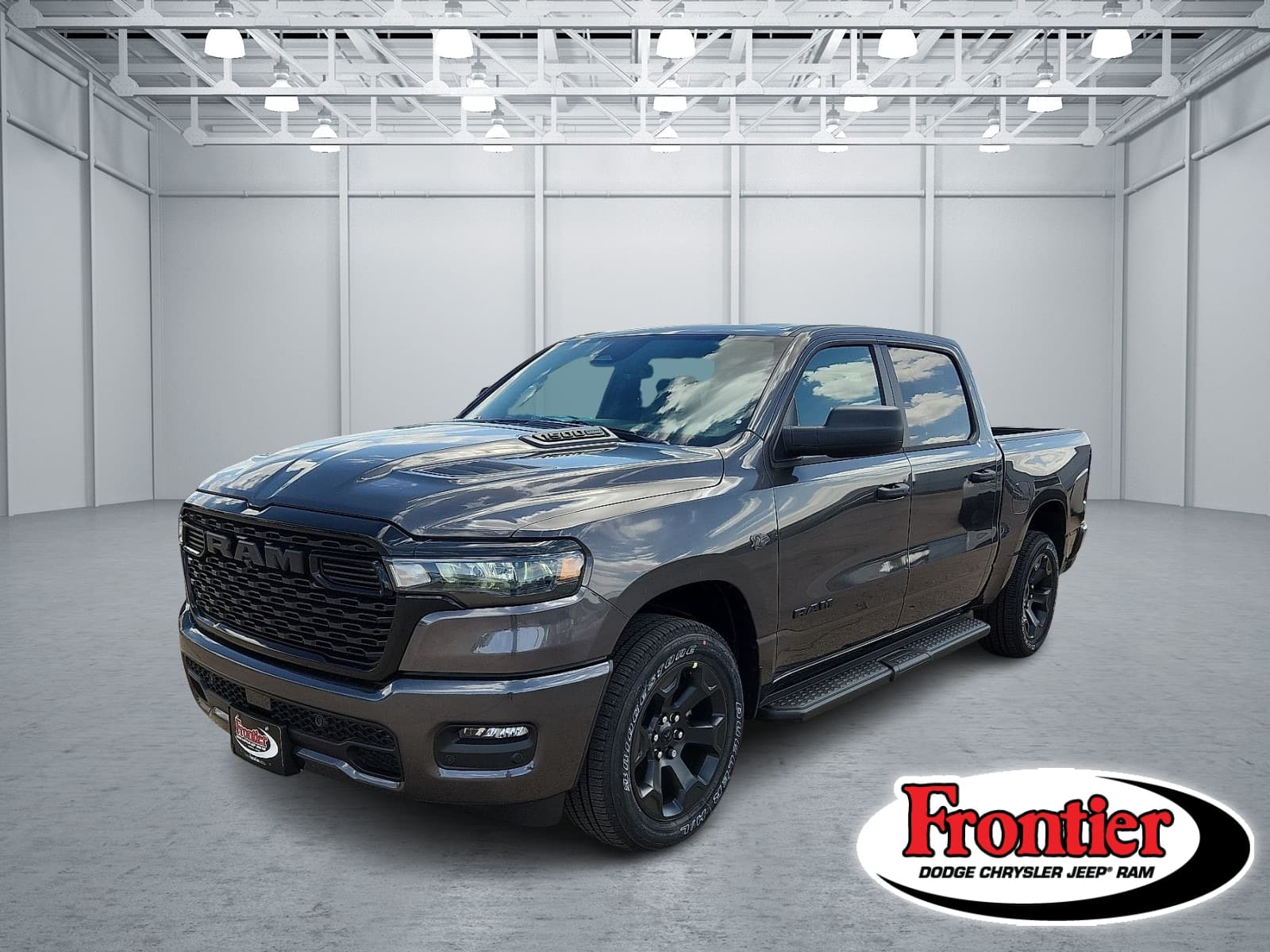 2027 RAM 1500 Express — photo 1 of 32