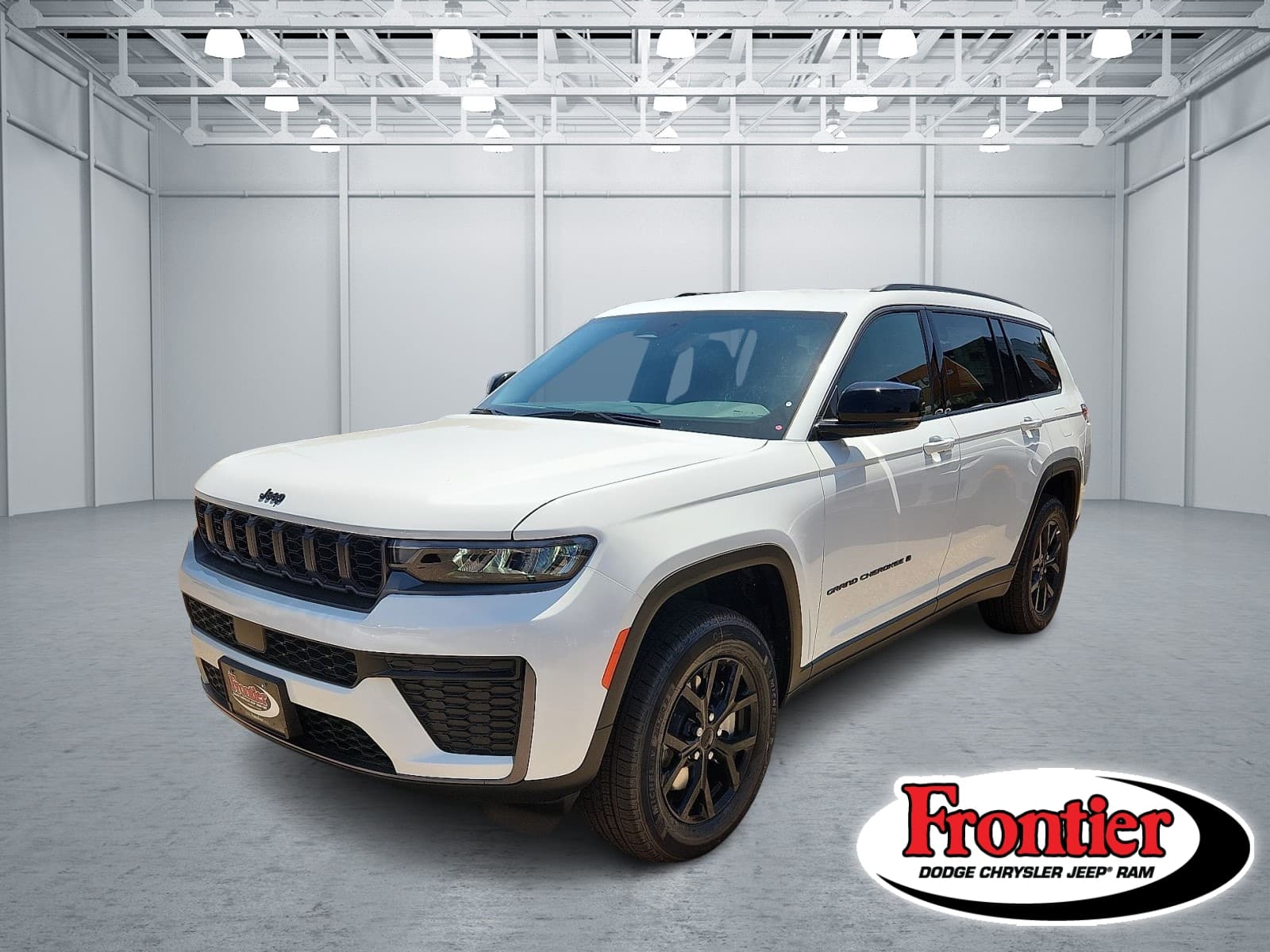 2026 Jeep Grand Cherokee L LAREDO ALTITUDE 4X4 — photo 1 of 29
