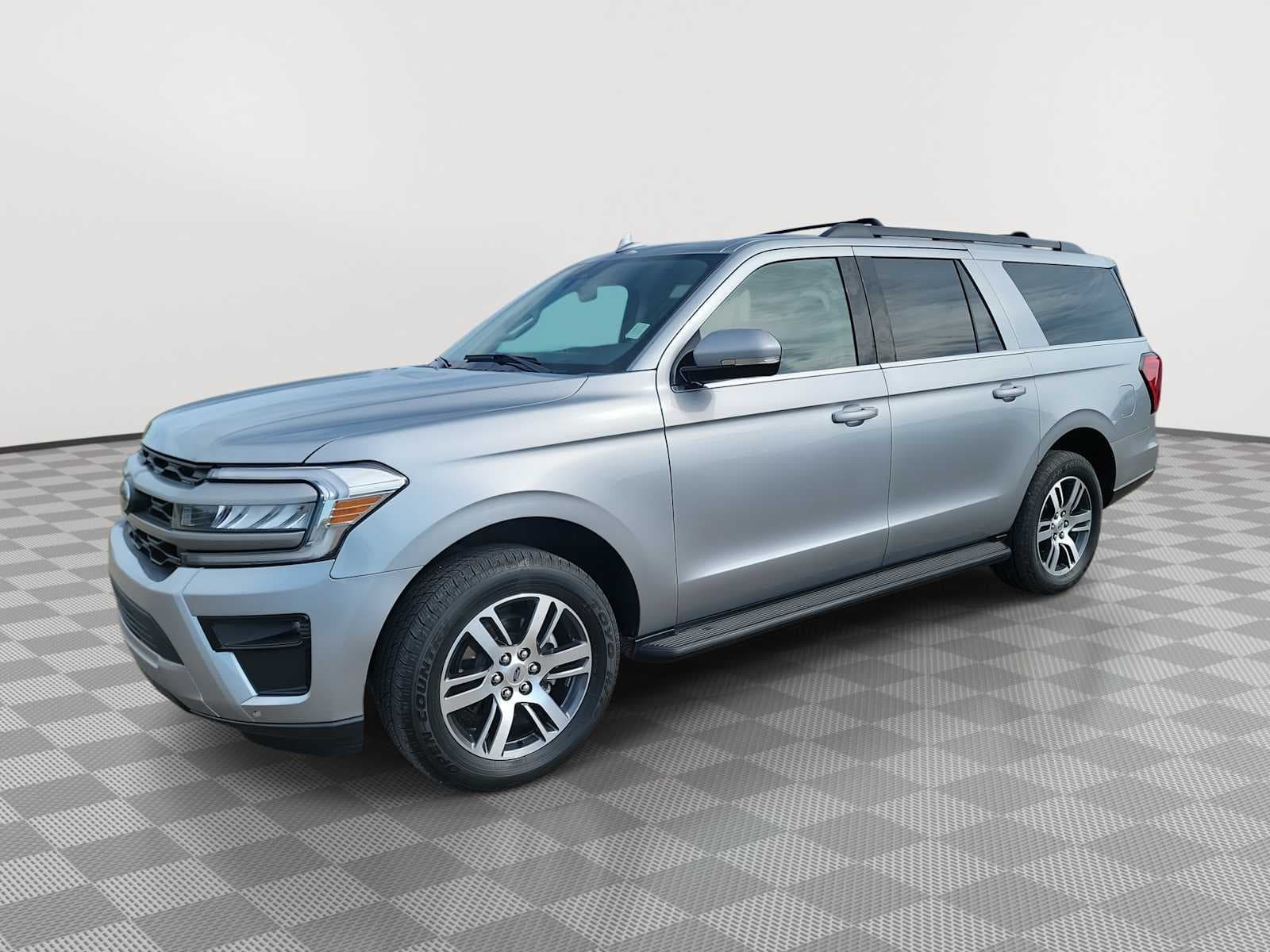 2024 Ford Expedition Max XLT — photo 1 of 27