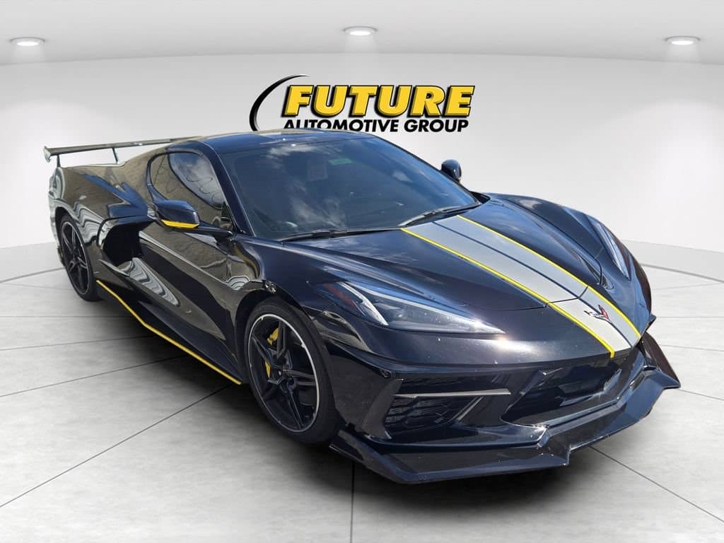 2022 Chevrolet Corvette Stingray 2LT — photo 1 of 3