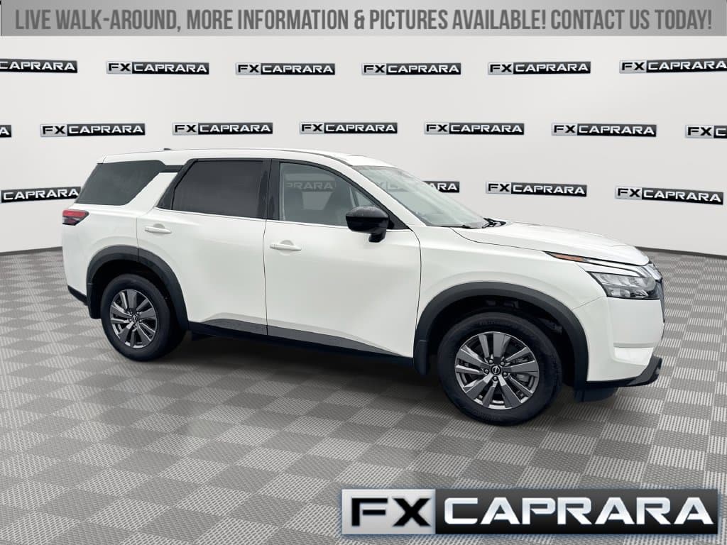 2025 Nissan Pathfinder S — photo 1 of 24