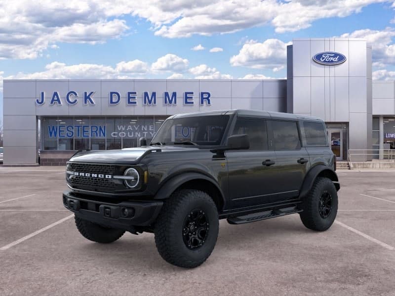 2026 Ford Bronco Badlands — photo 1 of 32