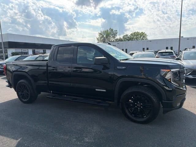 2022 GMC Sierra 1500 Elevation — photo 1 of 27