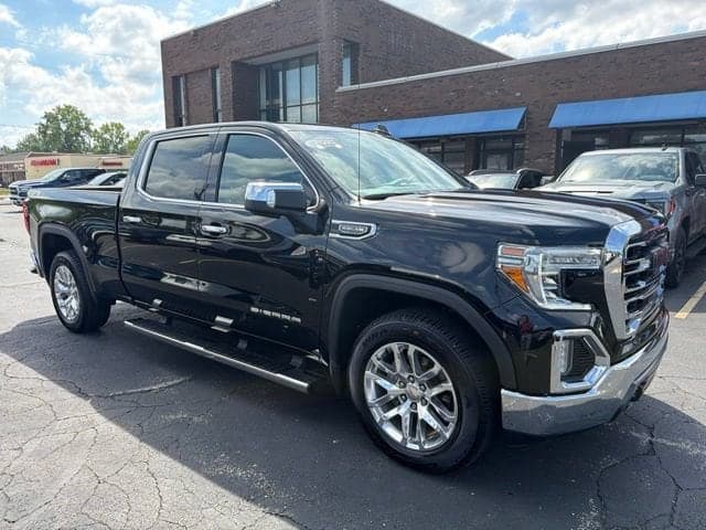 2021 GMC Sierra 1500 SLT — photo 1 of 29