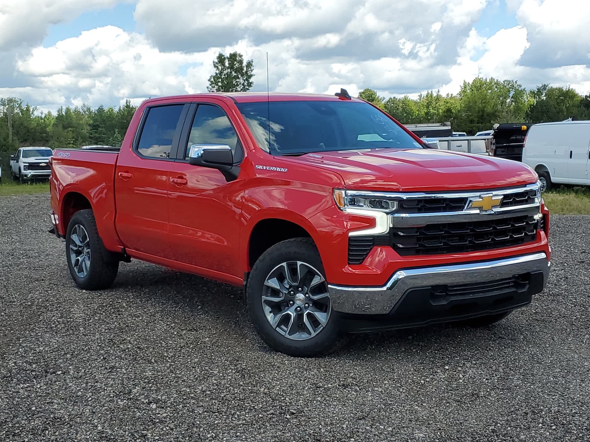 2026 Chevrolet Silverado 1500 LT (2FL) — photo 1 of 39