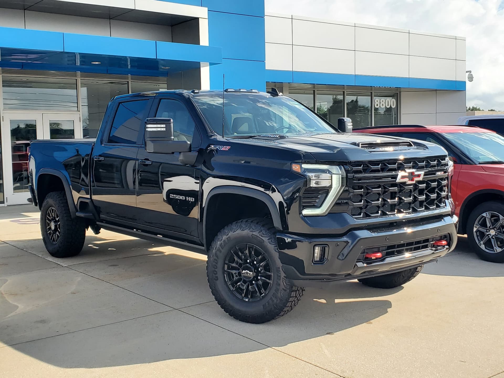 2026 Chevrolet Silverado 2500 HD ZR2 — photo 1 of 45