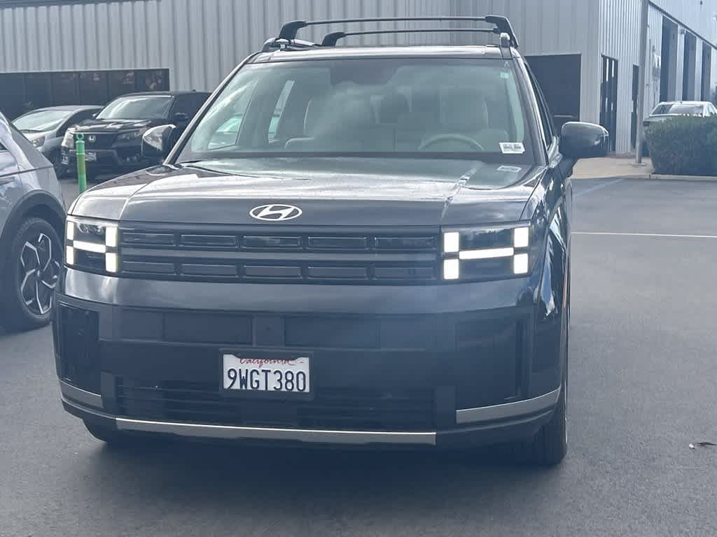 2025 Hyundai Santa Fe Hybrid Limited — photo 1 of 13