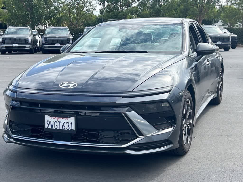 2025 Hyundai Sonata SEL — photo 1 of 8