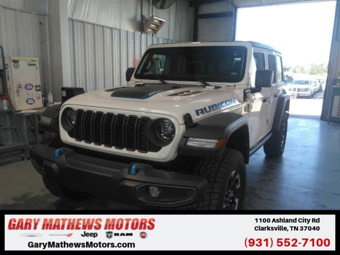 2024 Jeep Wrangler Base — photo 1 of 15