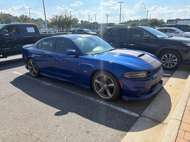 2019 Dodge Charger Scat Pack — photo 1 of 6