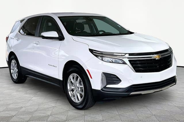 2024 Chevrolet Equinox LT — photo 1 of 21