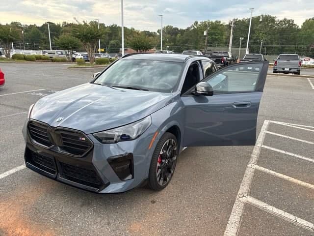 2025 BMW X2 M35i — photo 1 of 3