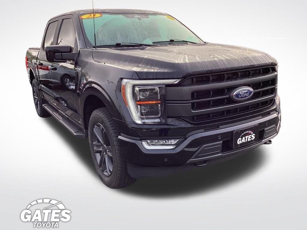 2023 Ford F-150 Lariat — photo 1 of 34
