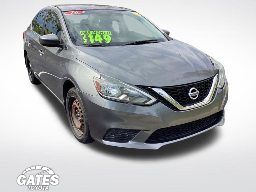 2016 Nissan Sentra SV — photo 1 of 24