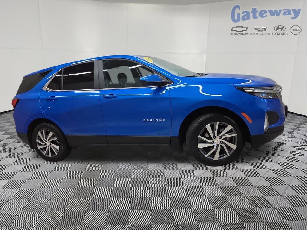 2024 Chevrolet Equinox LT — photo 1 of 25