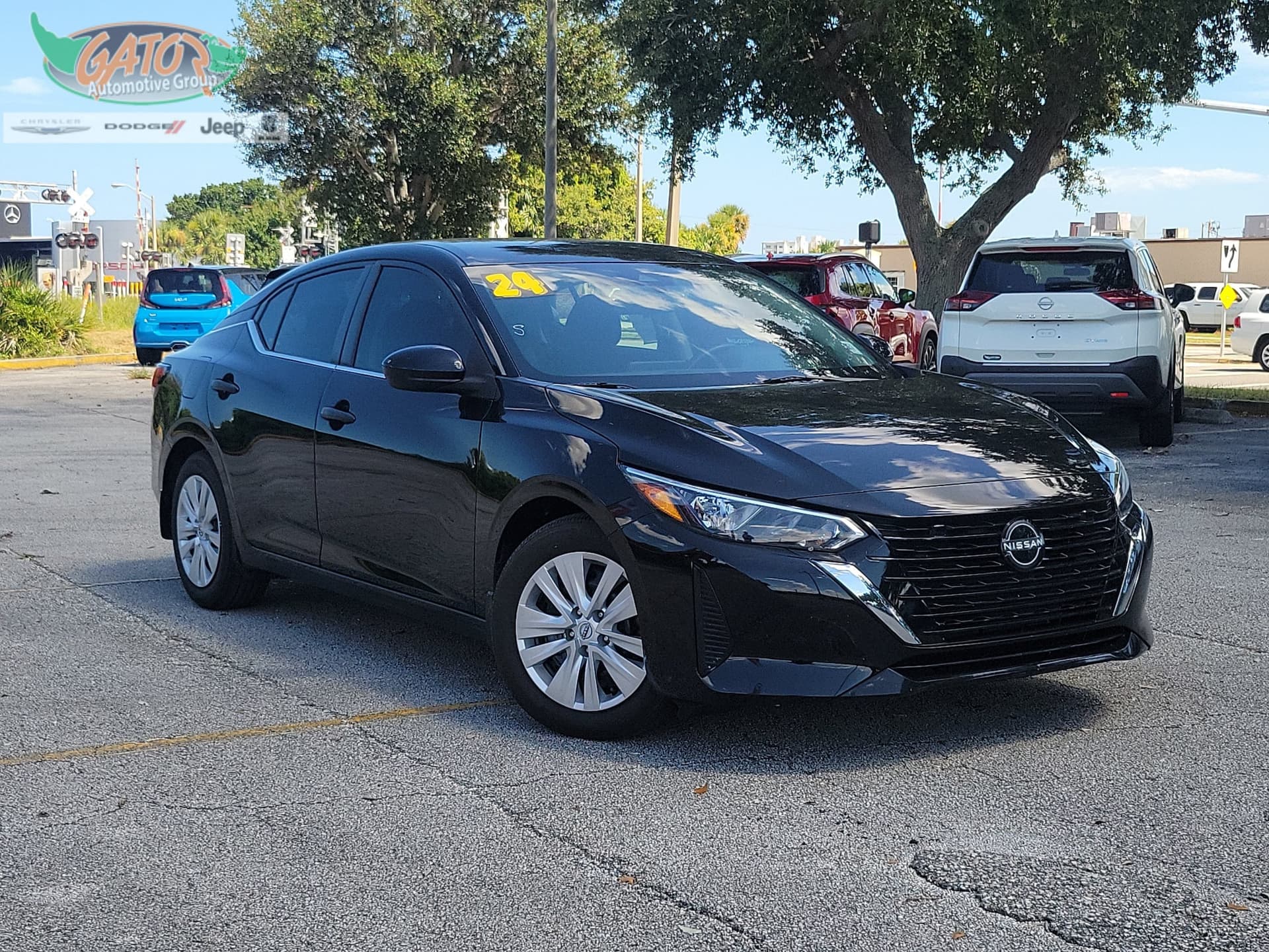 2024 Nissan Sentra S — photo 1 of 24