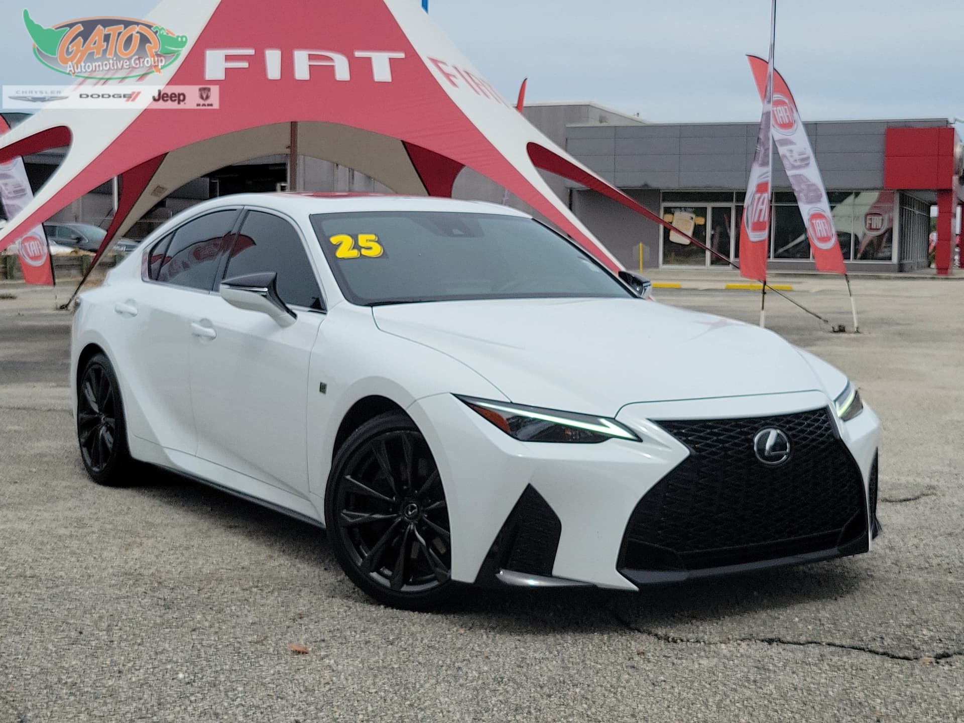 2025 Lexus IS 350 F SPORT Design — photo 1 of 27