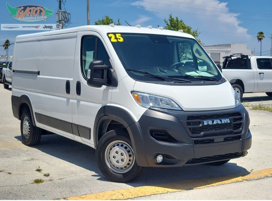 2025 RAM ProMaster 1500 Low Roof — photo 1 of 23