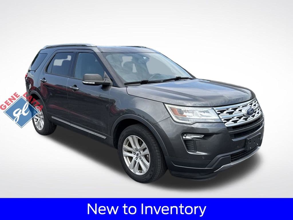 2019 Ford Explorer XLT — photo 1 of 5