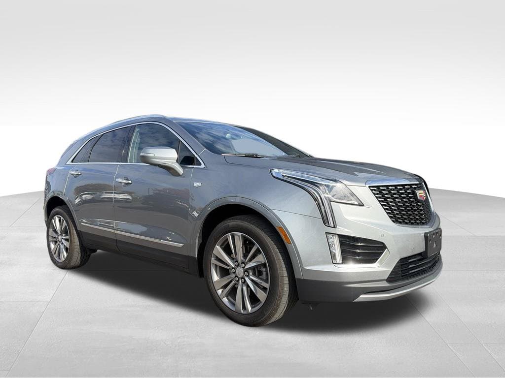 2024 Cadillac XT5 Base — photo 1 of 27