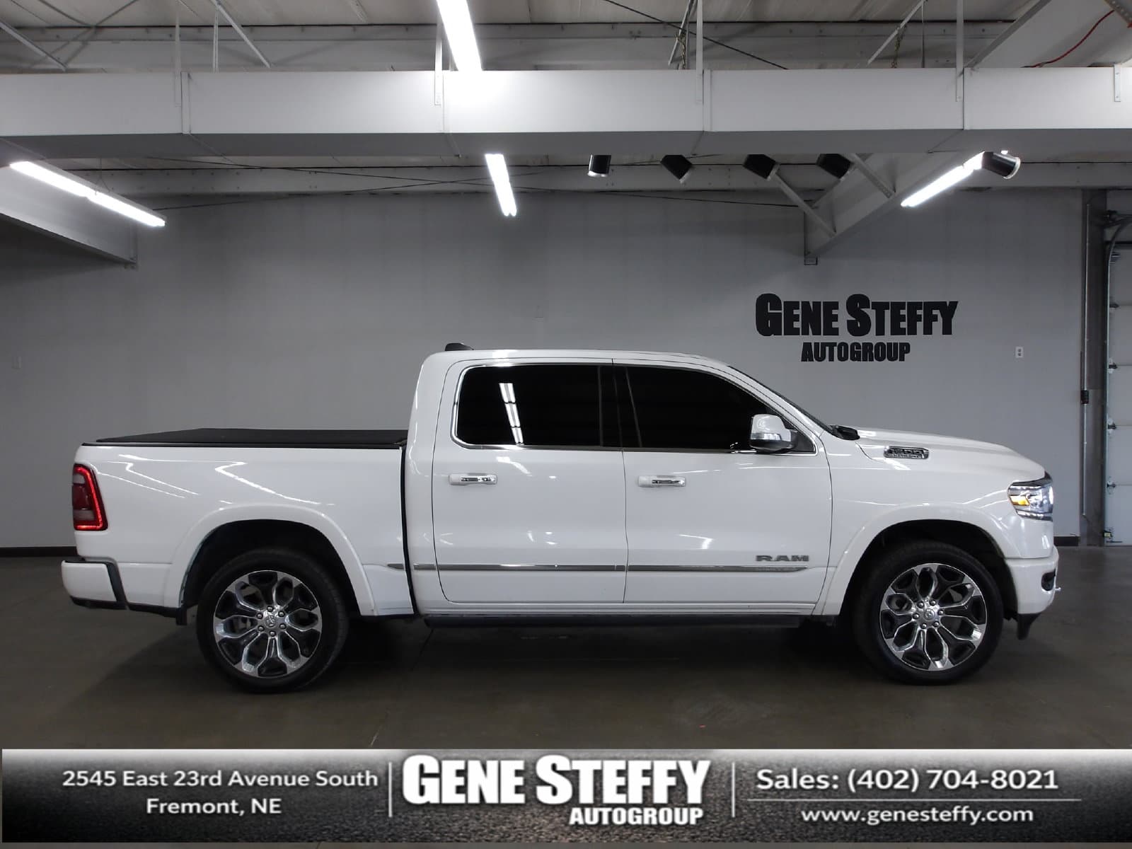 2022 RAM 1500 Limited — photo 1 of 12
