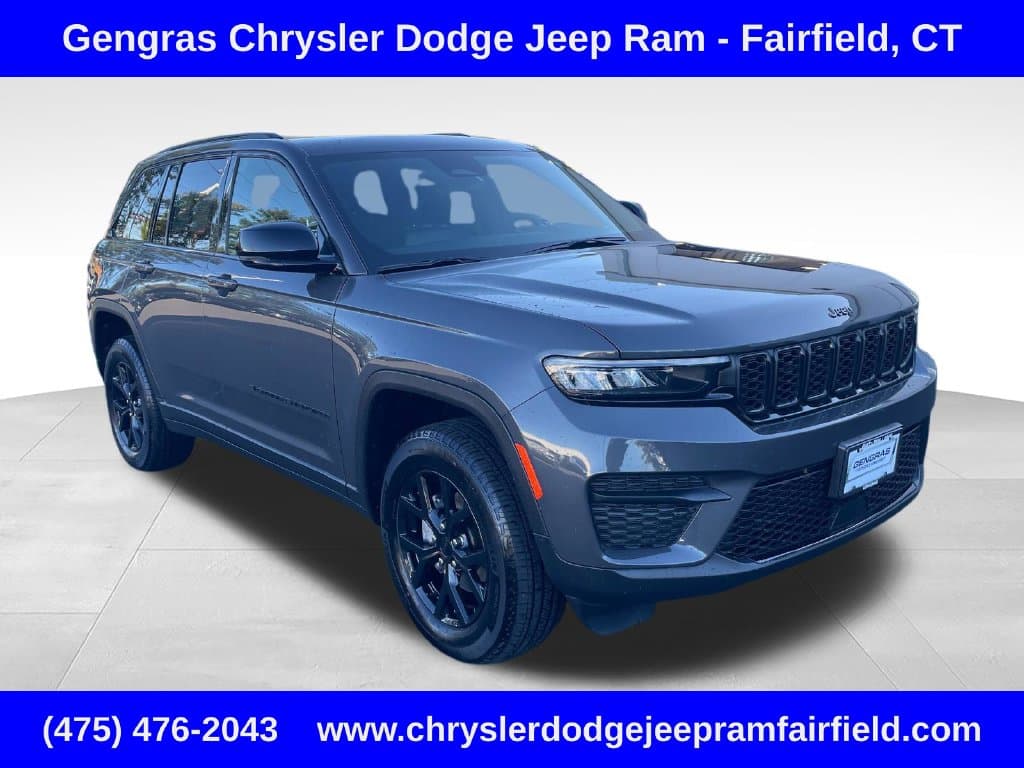 2025 Jeep Grand Cherokee Altitude X — photo 1 of 61