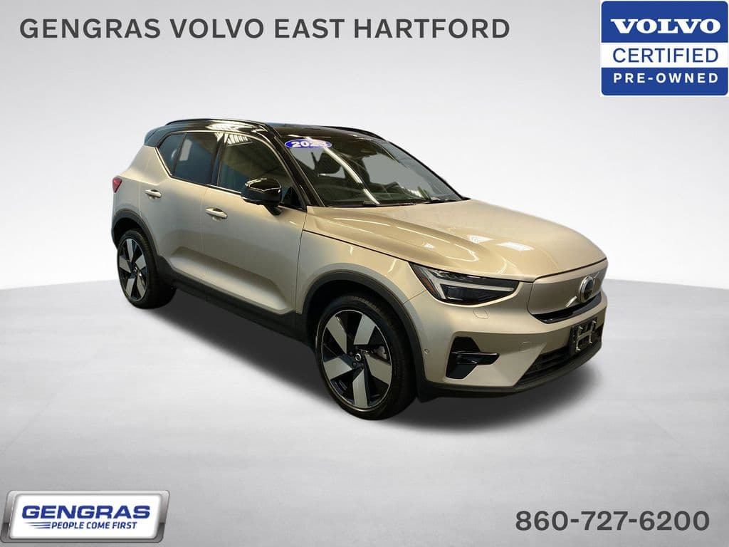 2023 Volvo XC40 Recharge Pure Electric Ultimate — photo 1 of 47