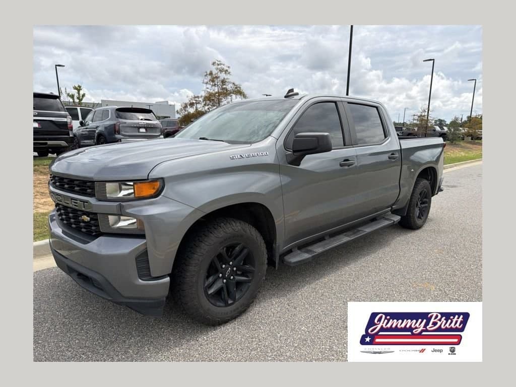 2021 Chevrolet Silverado 1500 Custom — photo 1 of 41
