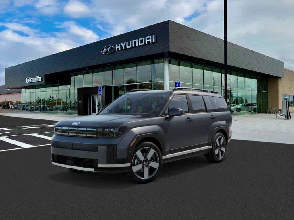 2027 Hyundai Santa Fe Base — photo 1 of 17
