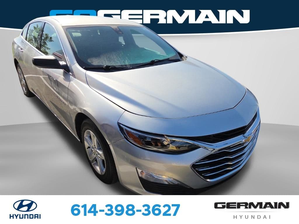 2022 Chevrolet Malibu LS w/1FL — photo 1 of 14