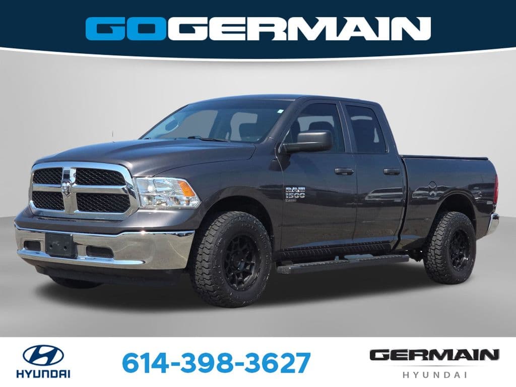 2024 RAM 1500 Classic SLT — photo 1 of 34