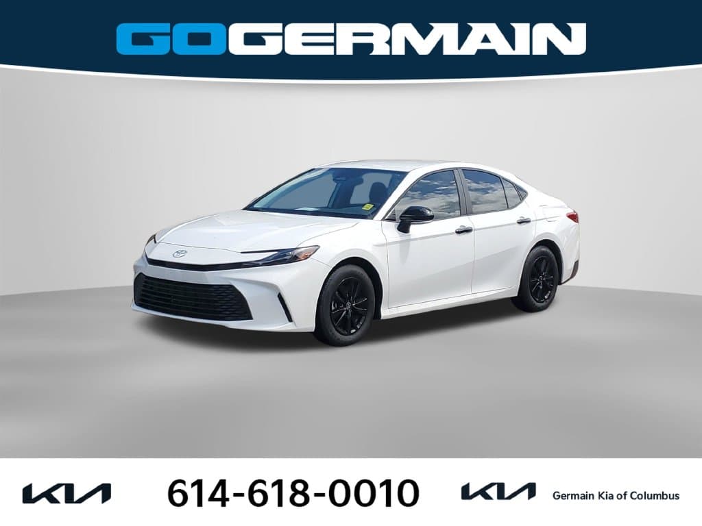 2026 Toyota Camry LE — photo 1 of 33