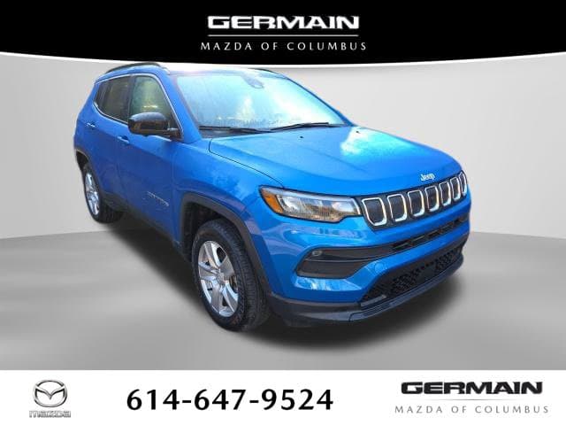 2022 Jeep Compass Latitude — photo 1 of 35