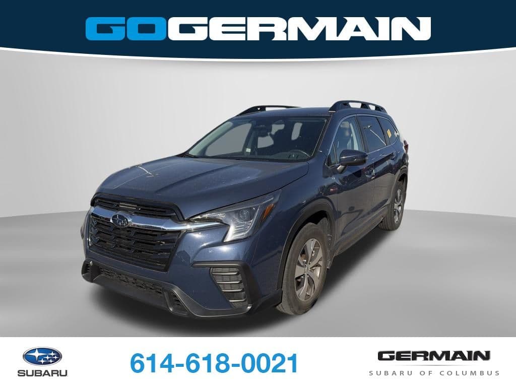2023 Subaru Ascent Premium — photo 1 of 13
