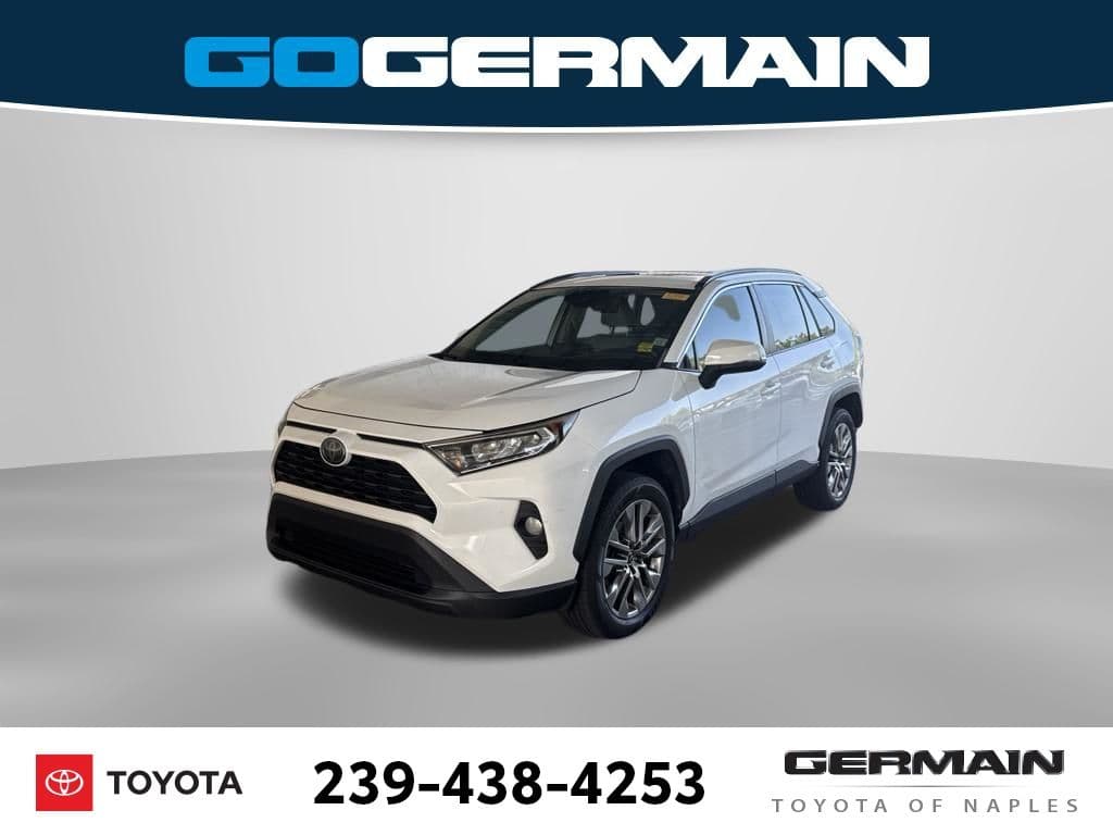 2019 Toyota RAV4 XLE Premium — photo 1 of 24
