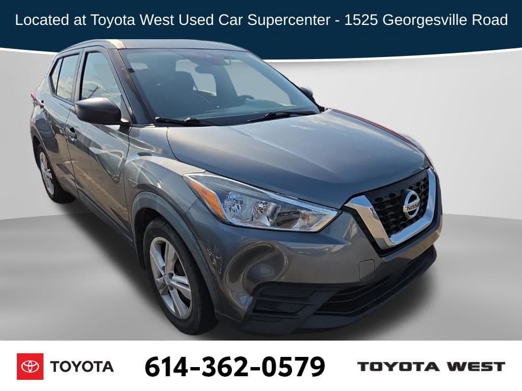2020 Nissan Kicks S — photo 1 of 18