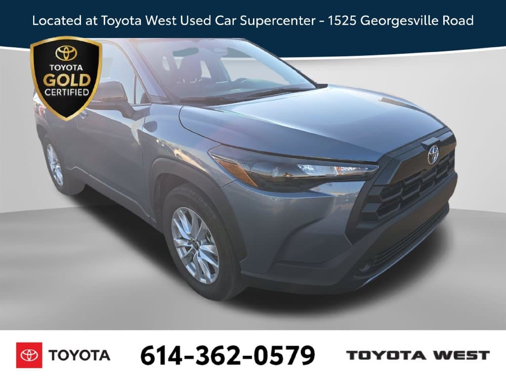 2026 Toyota Corolla Cross LE — photo 1 of 16