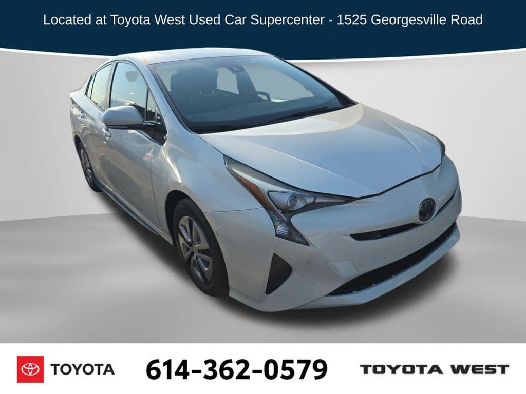 2017 Toyota Prius Four — photo 1 of 18