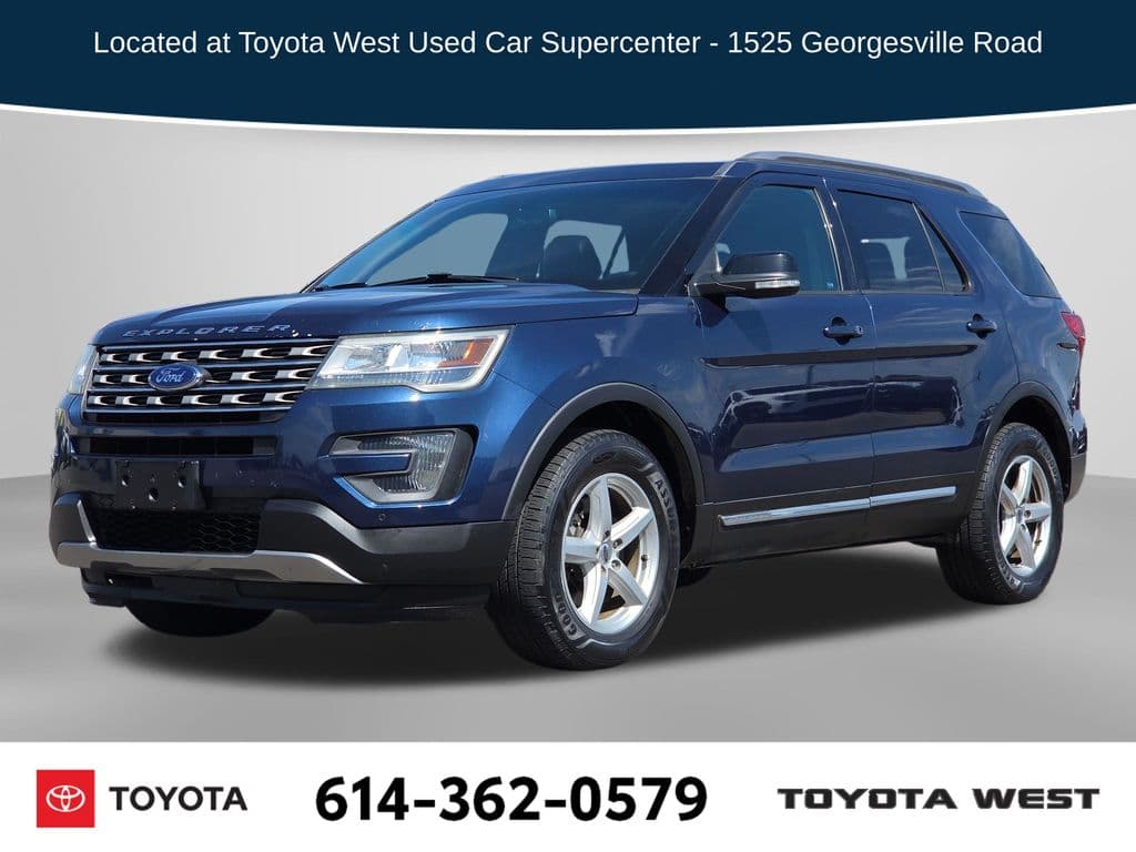 2016 Ford Explorer XLT — photo 1 of 38
