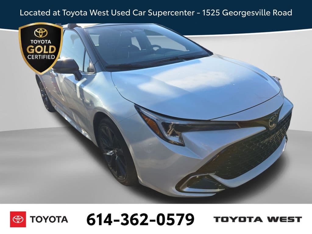 2025 Toyota Corolla Hatchback XSE — photo 1 of 17