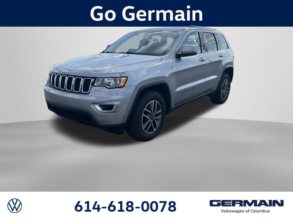 2020 Jeep Grand Cherokee Laredo — photo 1 of 26