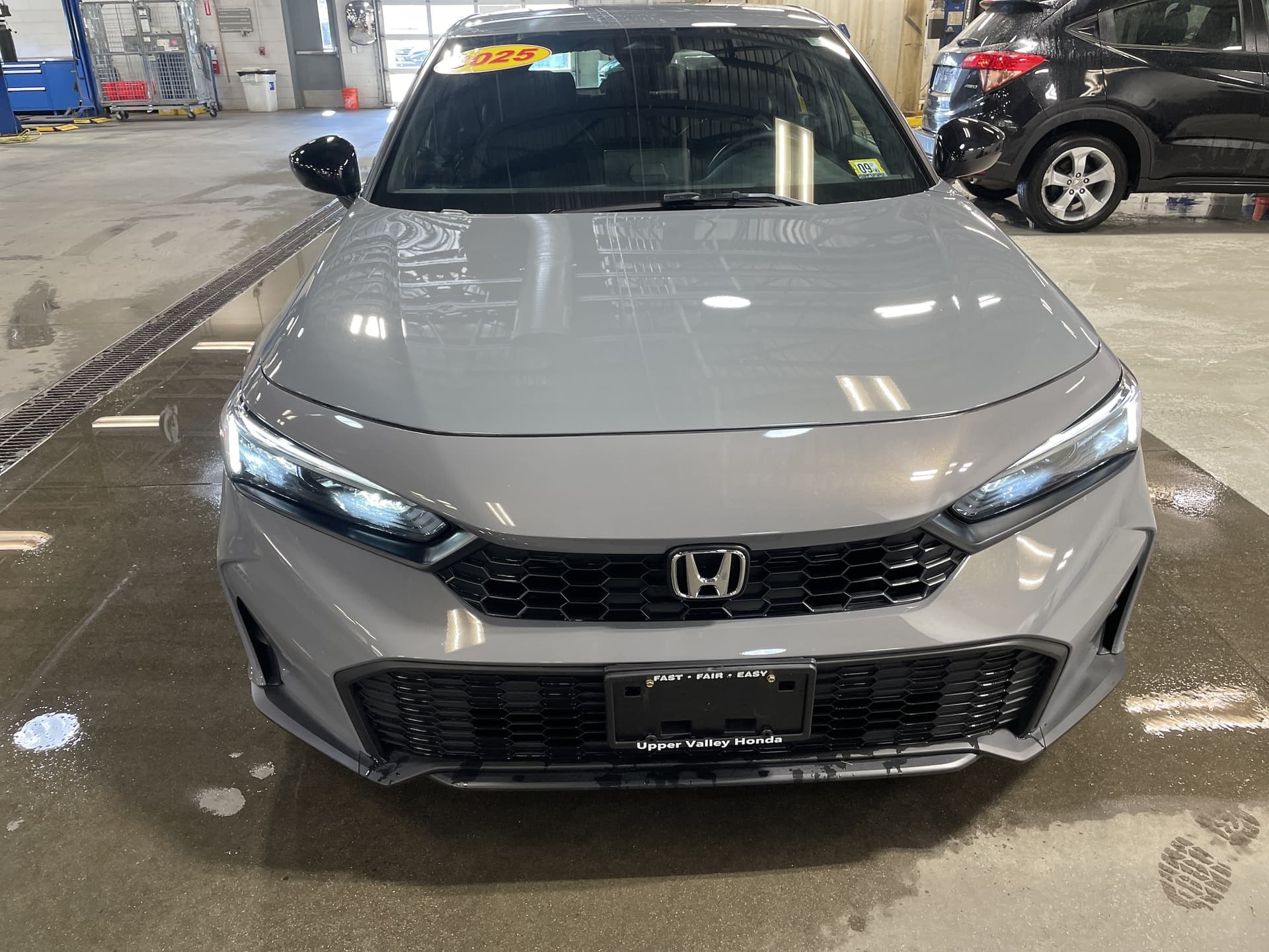 2025 Honda Civic Hatchback Sport — photo 1 of 43